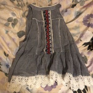 High neck embroidered blouse